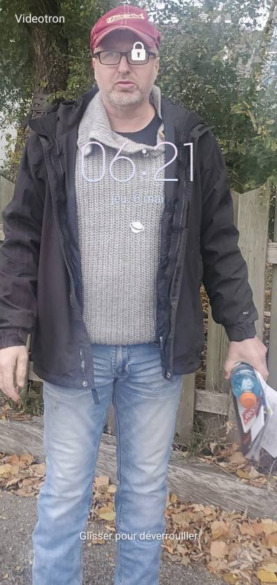 Pierre 55 ans Quebec Canada
