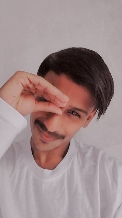 Farhath 25 лет Chennai  Индия