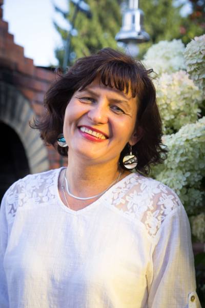 Olga 54 ans Nijniy Novgorod Russie