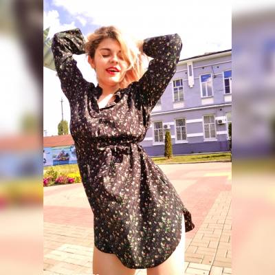 Natalie 26 ans Paris France