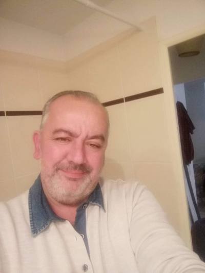 Alain 49 лет Sète  Франция