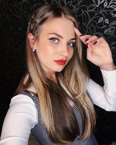 Irena 35 ans Kiev Ukraine