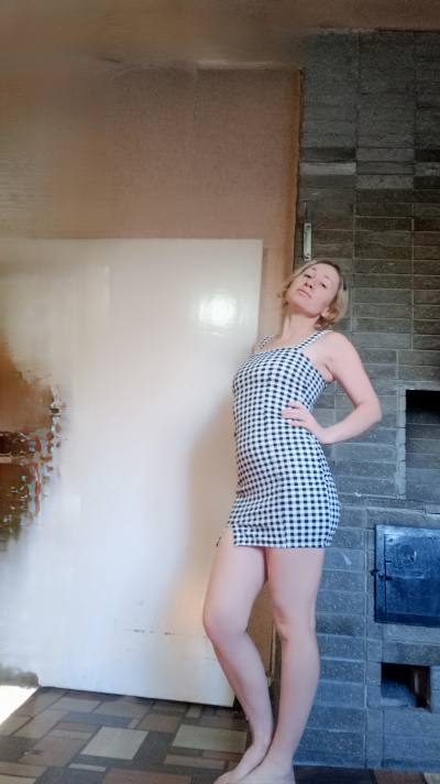 Алина 31 ans Мелитополь  Ukraine