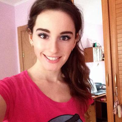 Lana 32 ans Paris France