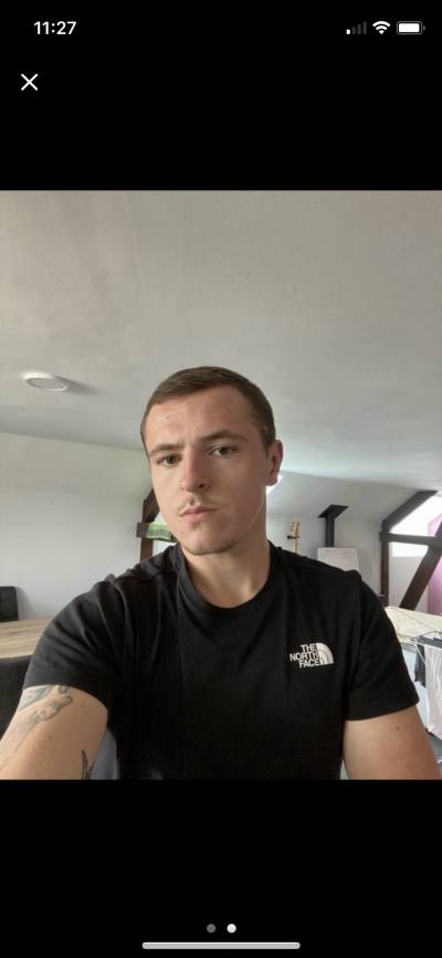 Justin 24 лет Metz Франция