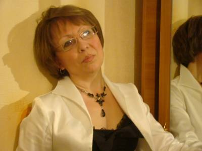 Mari 56 ans Санкт-Петербург Russie