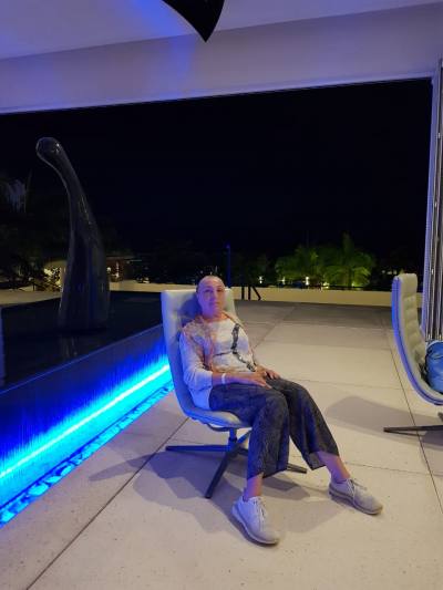 Irina 62 ans Sankt-petersburg Russie