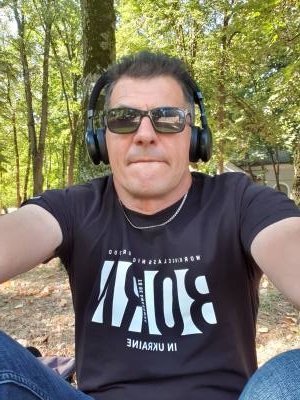 Alain 59 лет Tarbes Франция