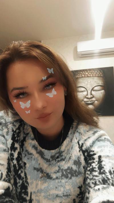Elena 30 ans Ташкент Ouzbékistan