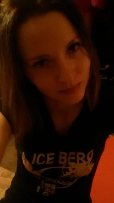 Yulia 31 ans Архангельск Russie