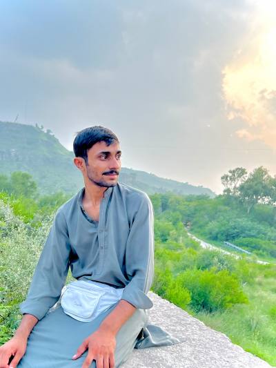 Afaqshoaib 22 лет Juharabad Pakistan