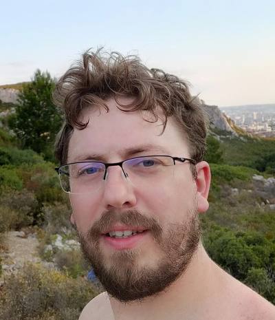 Jeremy 41 лет Divatte Sur Loire Франция