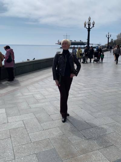 Ksenia 43 ans Perm Russie