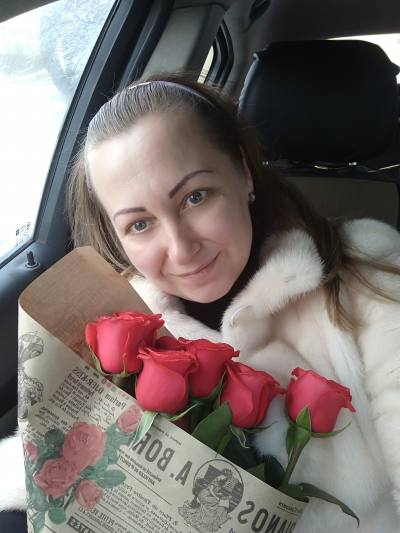 Yulya 40 ans Voronezh Russie