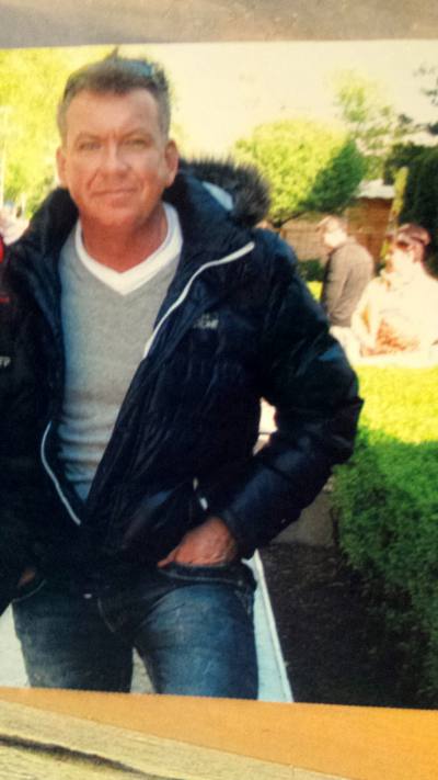 Robert 55 ans Oldenburg Allemagne