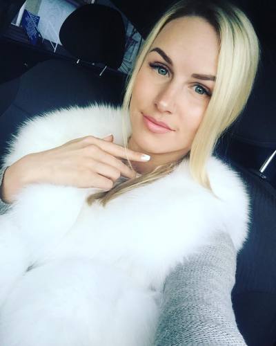 Anna 42 ans Minsk Biélorussie