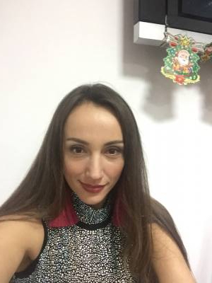Yelena 40 ans Paris  France