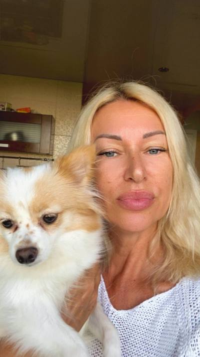 Olga 56 ans Kharkiv Ukraine