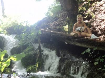 Sandrine 46 ans France France