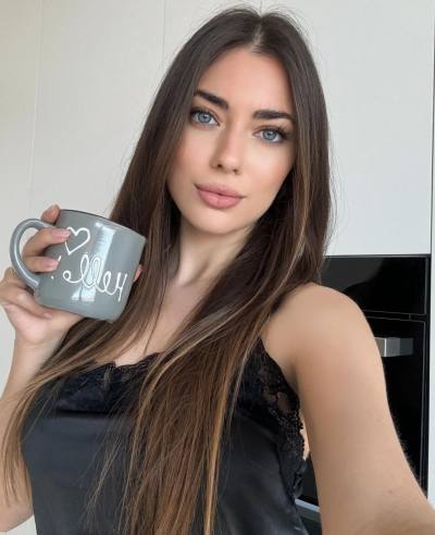 Valentunka 32 ans Kharkov Ukraine
