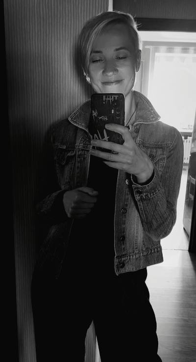 Taescho 38 ans Minsk Biélorussie