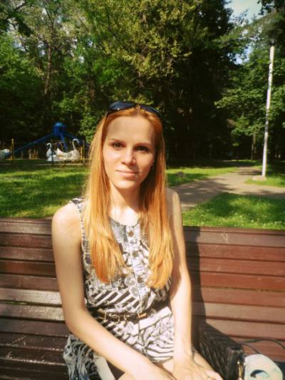 Helena 31 ans Minsk Biélorussie