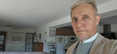 Philippe 57 лет Gémenos Франция