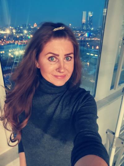 Yulia 44 ans Рим Russie
