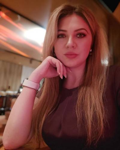 Yana 44 ans Lvov Ukraine