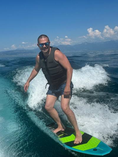 Romain 43 лет Evian Франция