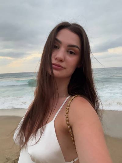 Nelia 27 ans Ivanofrankovsk Ukraine