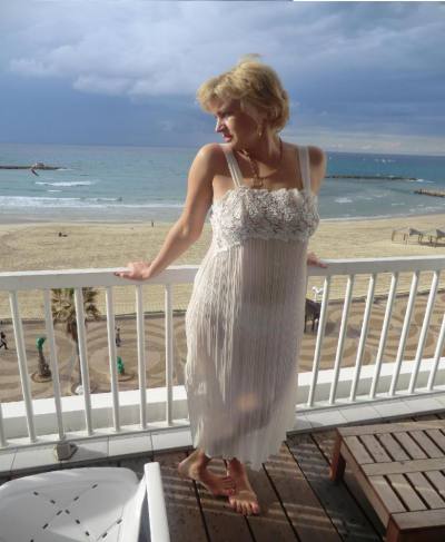 Viktoriya 60 ans Simferopol Ukraine