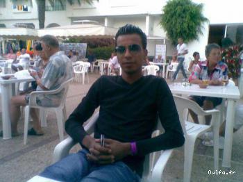 Saief 36 лет Beb Arouss Тунис