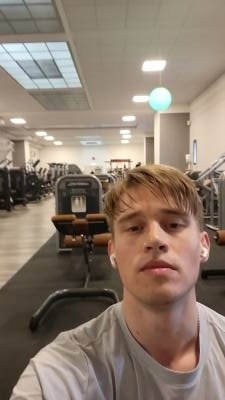 Alex 27 лет Nürnberg Германия