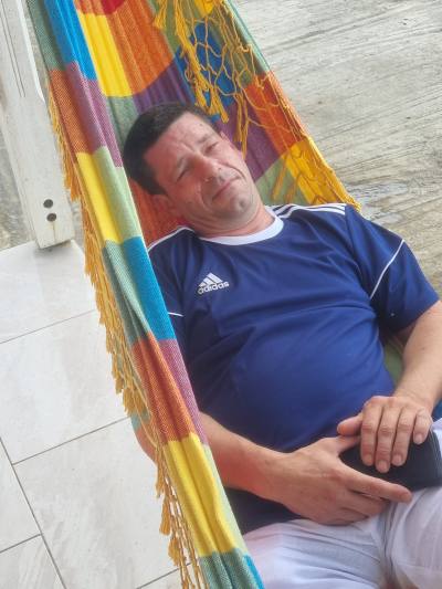 Stephane 52 ans Les Ulis France