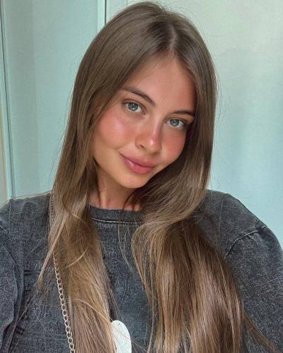 Julia 30 ans Москва Russie