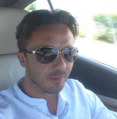 Nuno 43 лет Vevey Швейцария