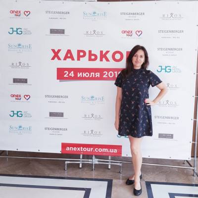 Olga 46 ans Kharkiv  Ukraine