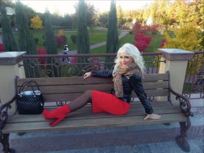 Oksana 56 ans Minsk Biélorussie