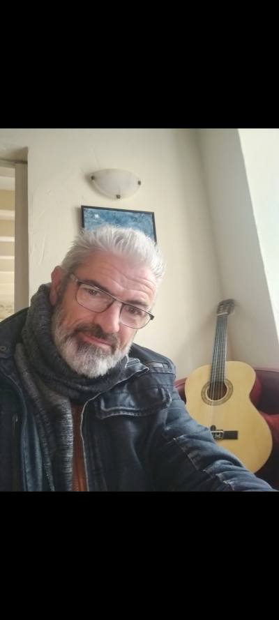 Bruno 53 лет Nantes  Франция