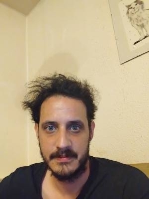 Benjamin 32 лет Paris Франция