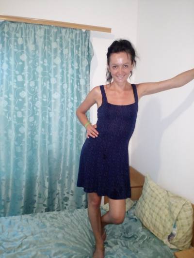 Olga 39 ans Baranovichi Biélorussie