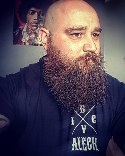 Alek 38 ans Belfast Royaume-Uni