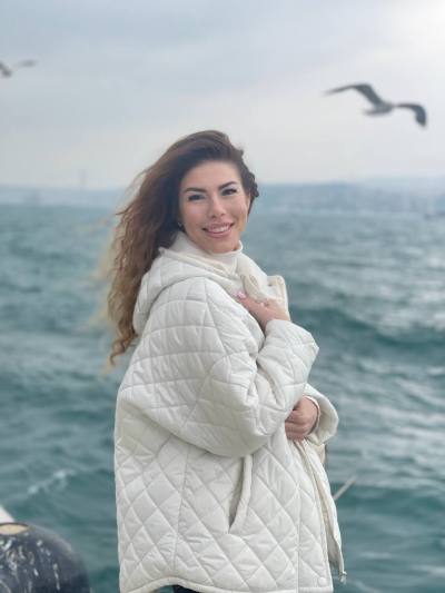 Ludmila 37 ans Odessa Ukraine
