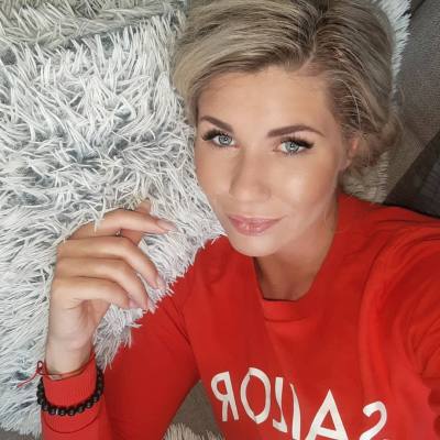 Juliana 46 ans Labinsk Russie