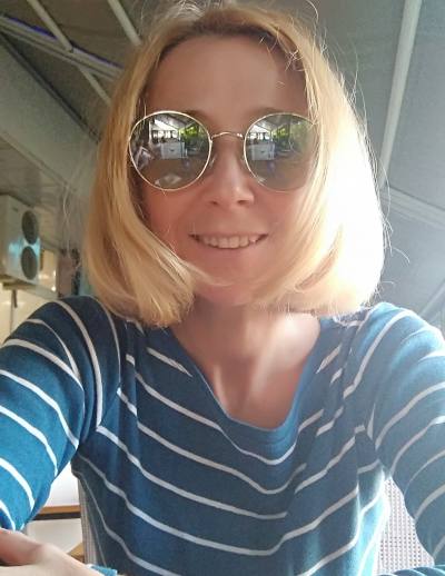 Natalia 52 ans Lvov Ukraine
