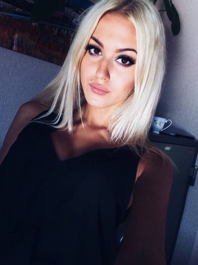 Veronika 25 ans Новосибирск Russie