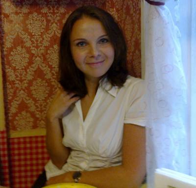 Vera 47 ans Saint Petersbourg Russie