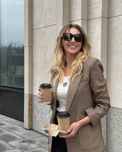 Olga 43 Jahre Bucharest Rumänien