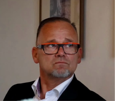 Mike 54 лет Erfurt Германия